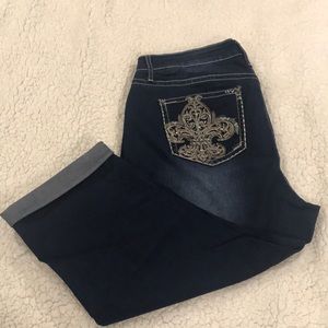 Love Indigo Women’s Denim Capris